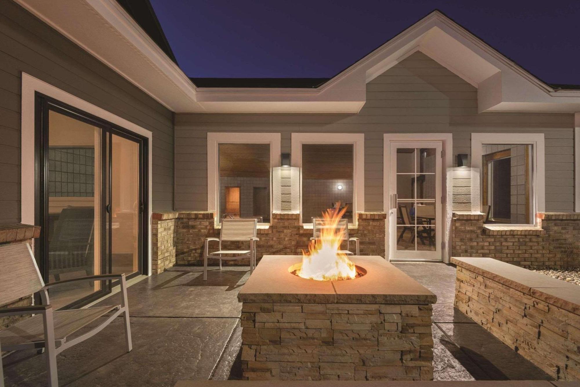 Country Inn & Suites By Radisson, Northfield, Mn エクステリア 写真