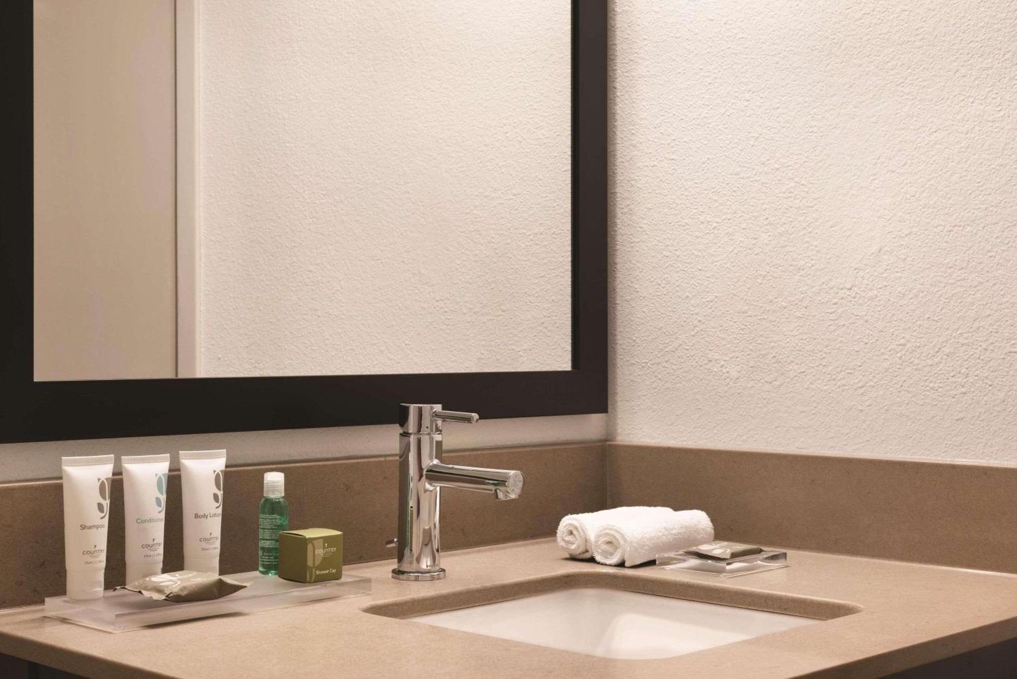 Country Inn & Suites By Radisson, Northfield, Mn エクステリア 写真